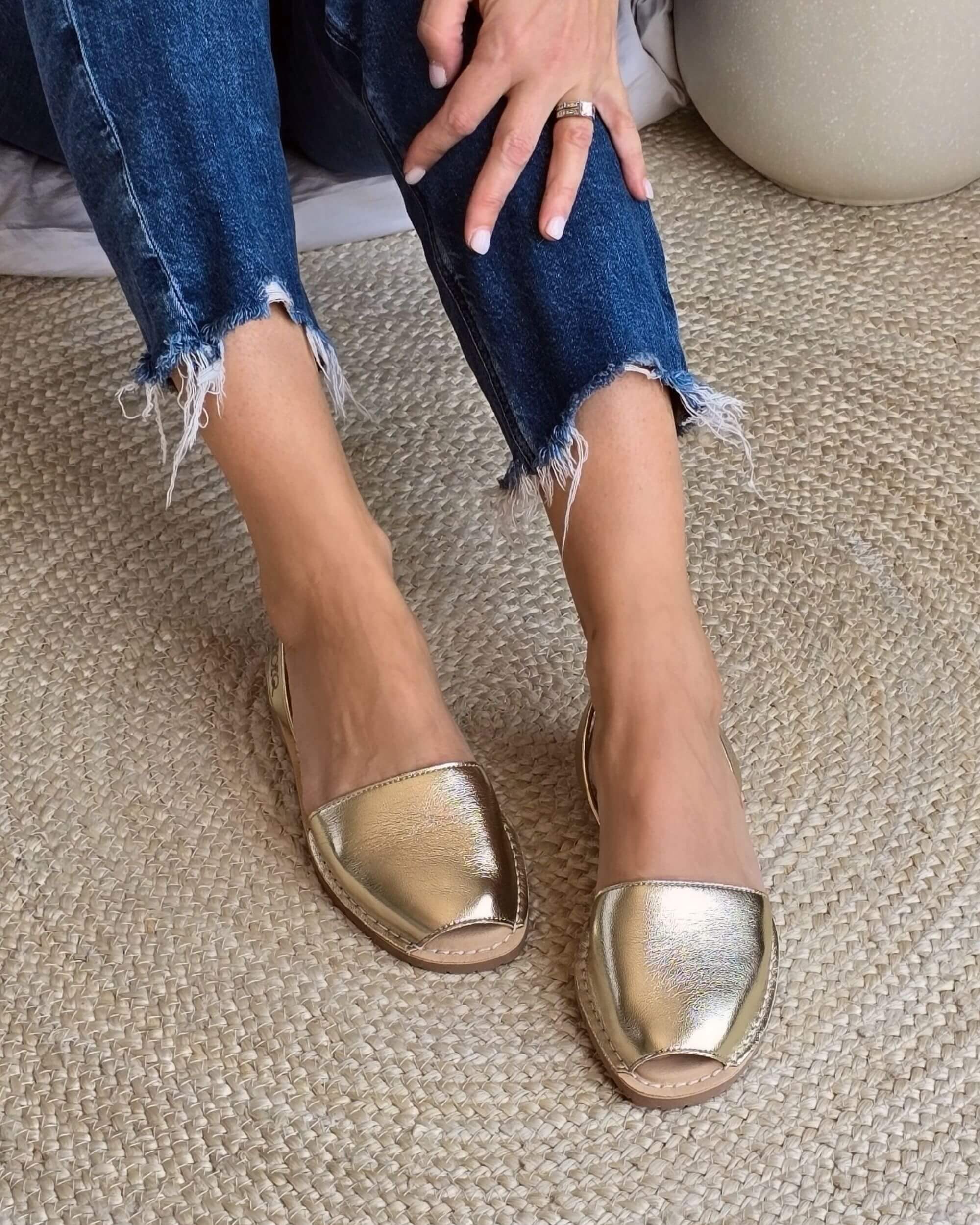 Luxe Avarca en or (végan)